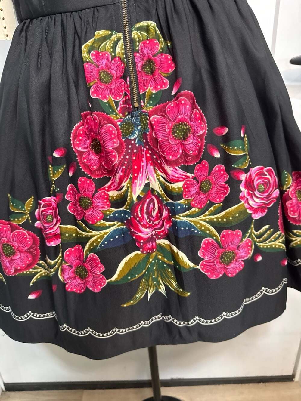 Forever 21 Strapless Floral Sweetheart Mini Dress Black Fuchsia Size L - Picture 5 of 11